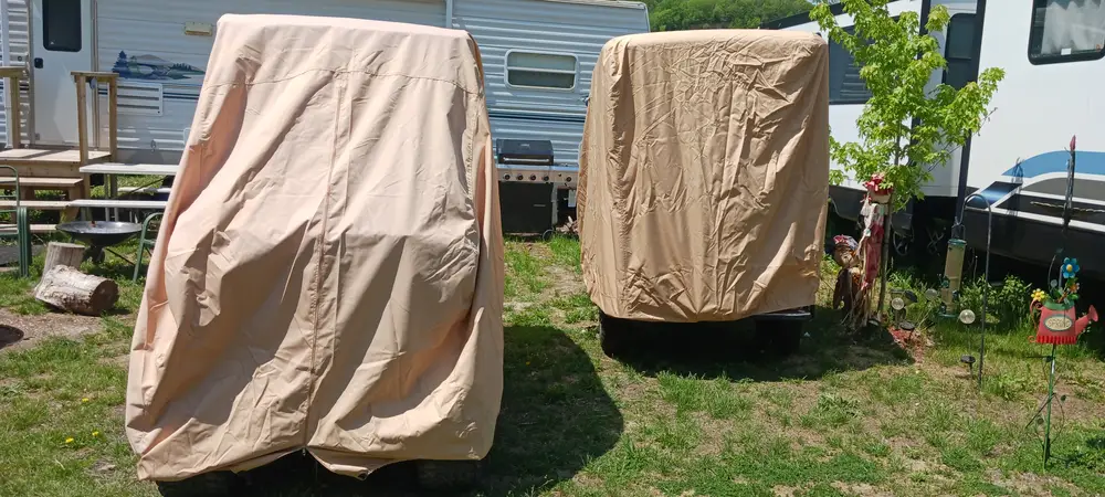 Autonsuojapeitteet.com - Golf Cart Cover for 2021 EZ Go Express S4 Gas 4 Passenger - Premium Edition